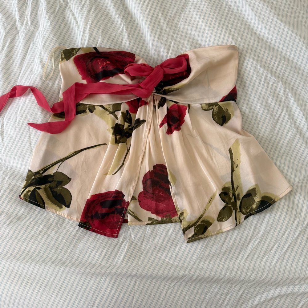 Ecote Floral Strapless Top